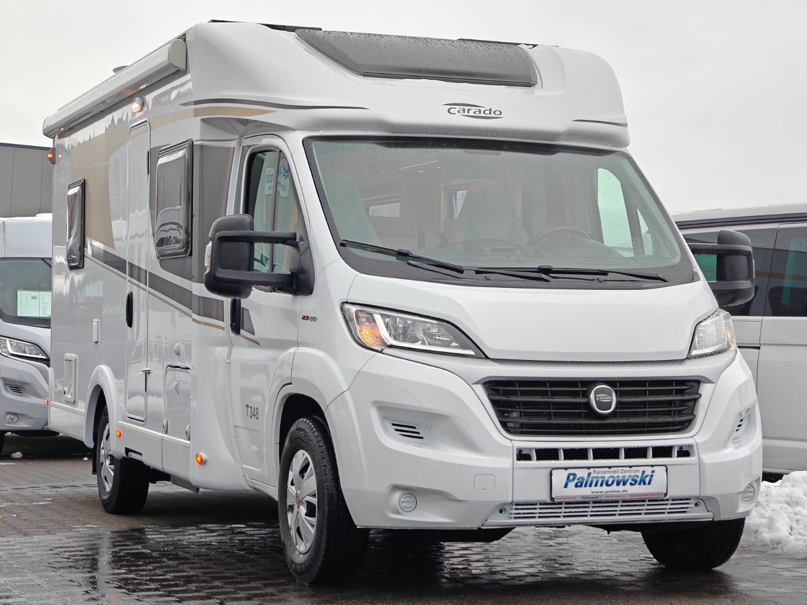 Fahrzeugabbildung Carado T-348 - Automatik, SAT, TV, 2x Solar, Hubbett -