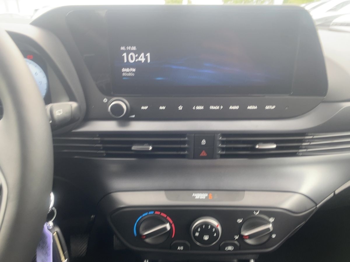 Hyundai i20 - Bild 10