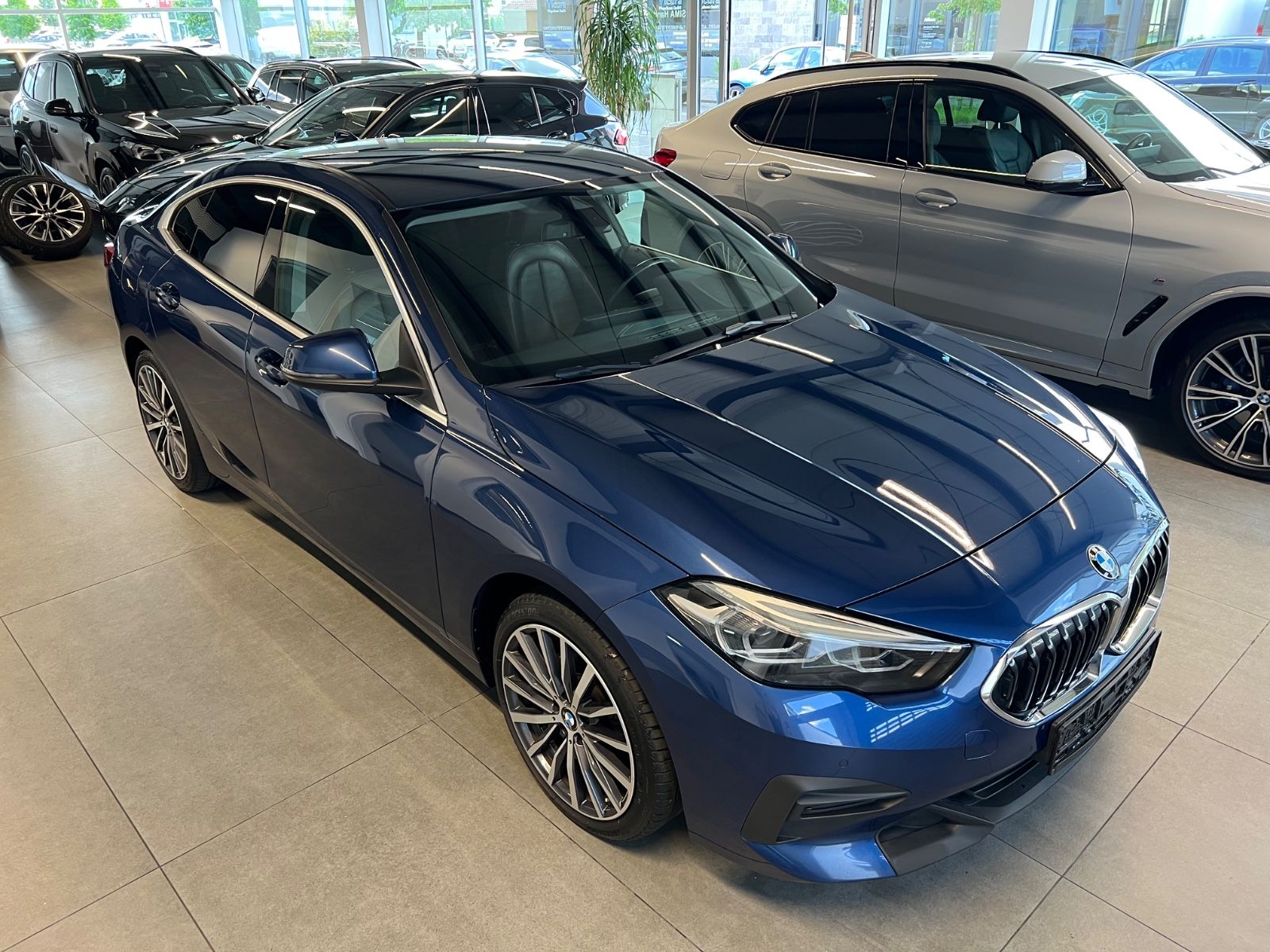 BMW 218 Gran Coupé / Perfect Condition imagem 3