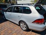 Volkswagen Golf VI Variant 2.0 TDI /AHK/Panoramadach - Volkswagen Golf: Kombi, Panoramadach