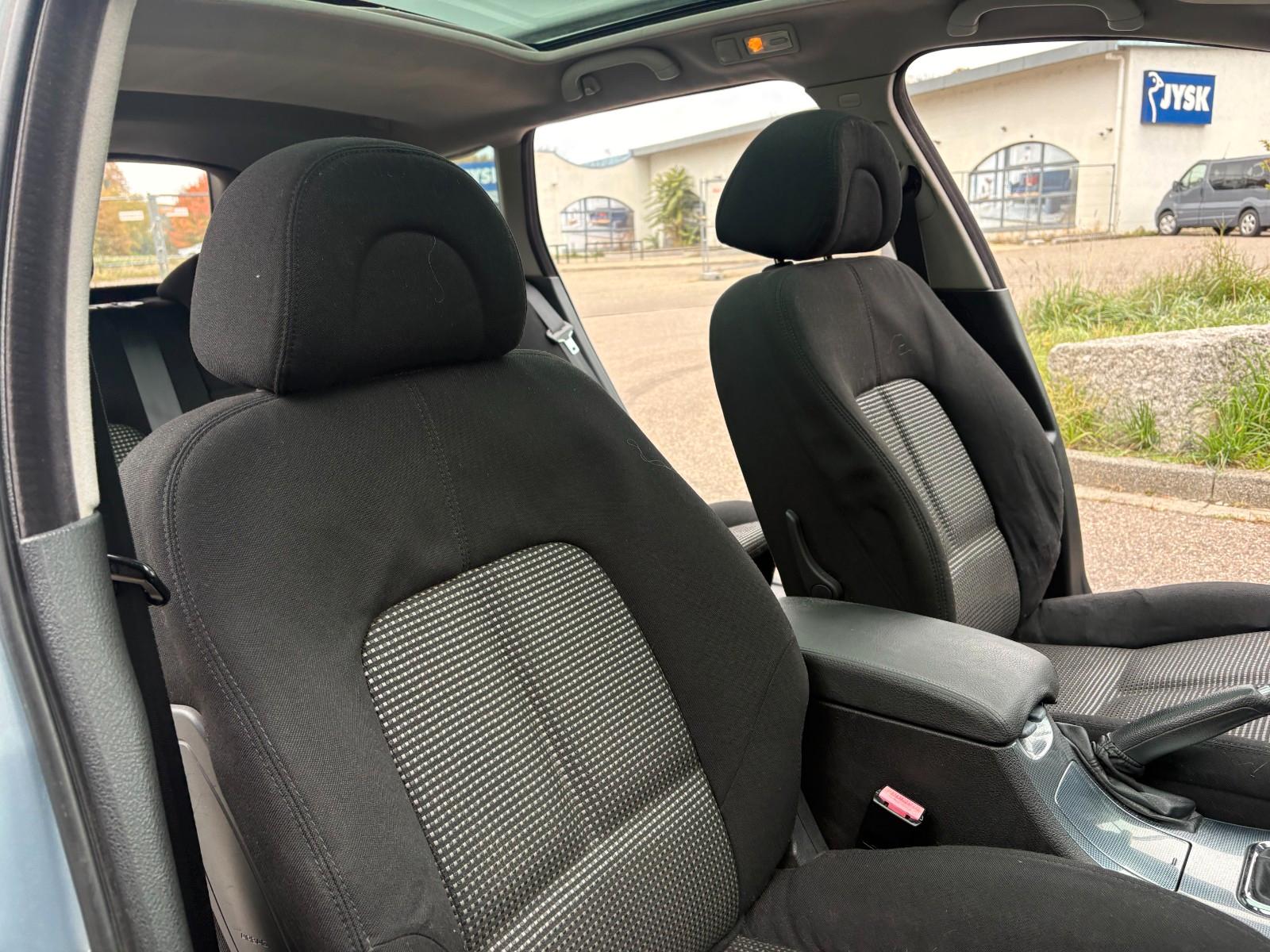 Peugeot 407 2004 — photo 12
