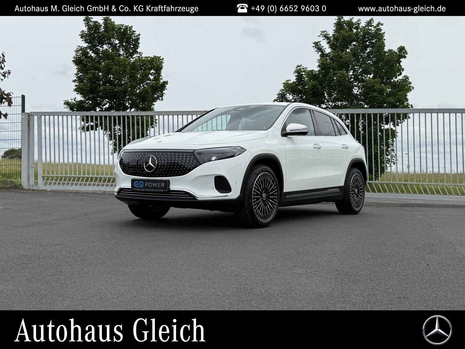 Fahrzeugabbildung Mercedes-Benz EQA 300 Electric Art 4Matic Navi/Distronic/Klima