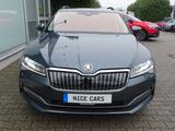 Skoda Superb Combi iV PANO LEDER AHK ACC VIRTUAL COCPI - Skoda Superb: Iv