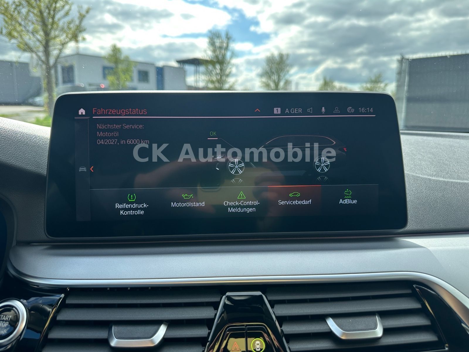 Fahrzeugabbildung BMW 520d Touring/Navi/Laser/Head-Up/Leder/360°/AHK