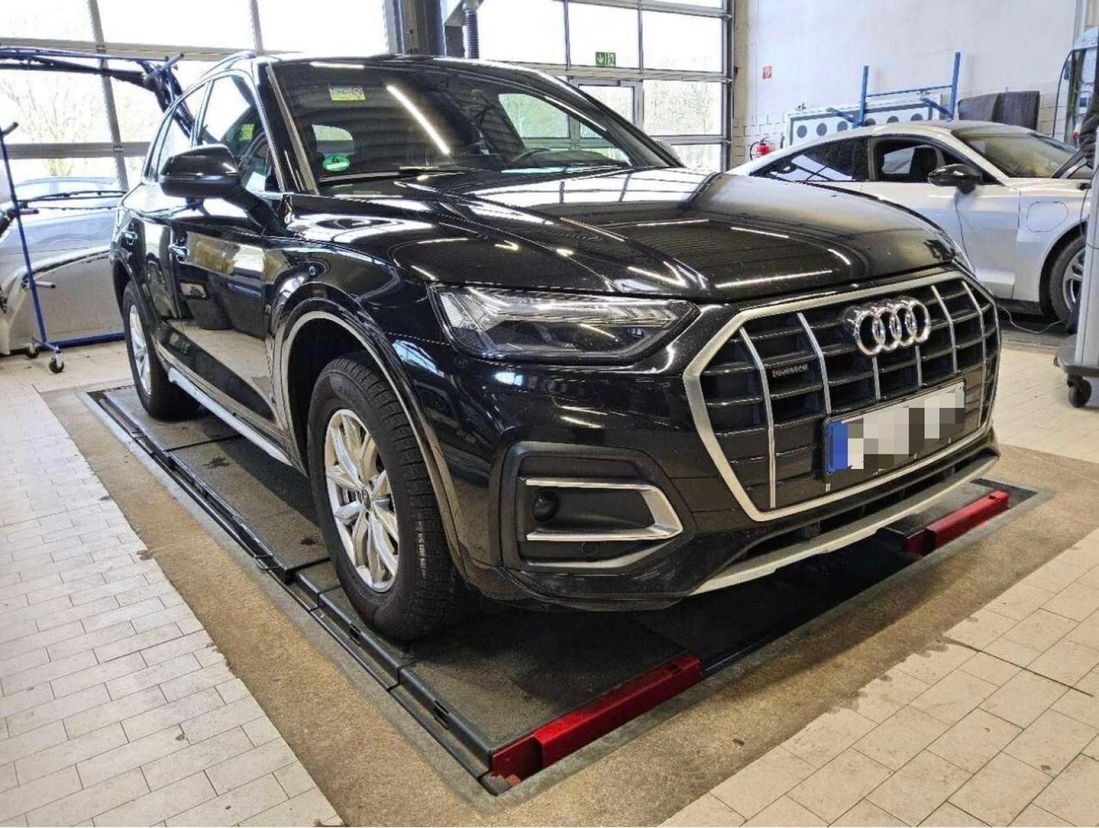 Audi Q5 40 TDI quattro advanced - MATRIX / KAMERA