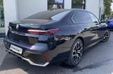 BMW i7 xDrive60 M Sport || Massage B&W TheatreScreen - BMW i7 in Duisburg