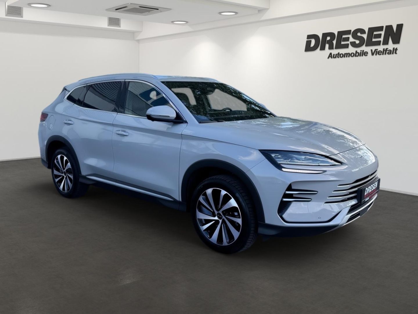 BYD SEAL U