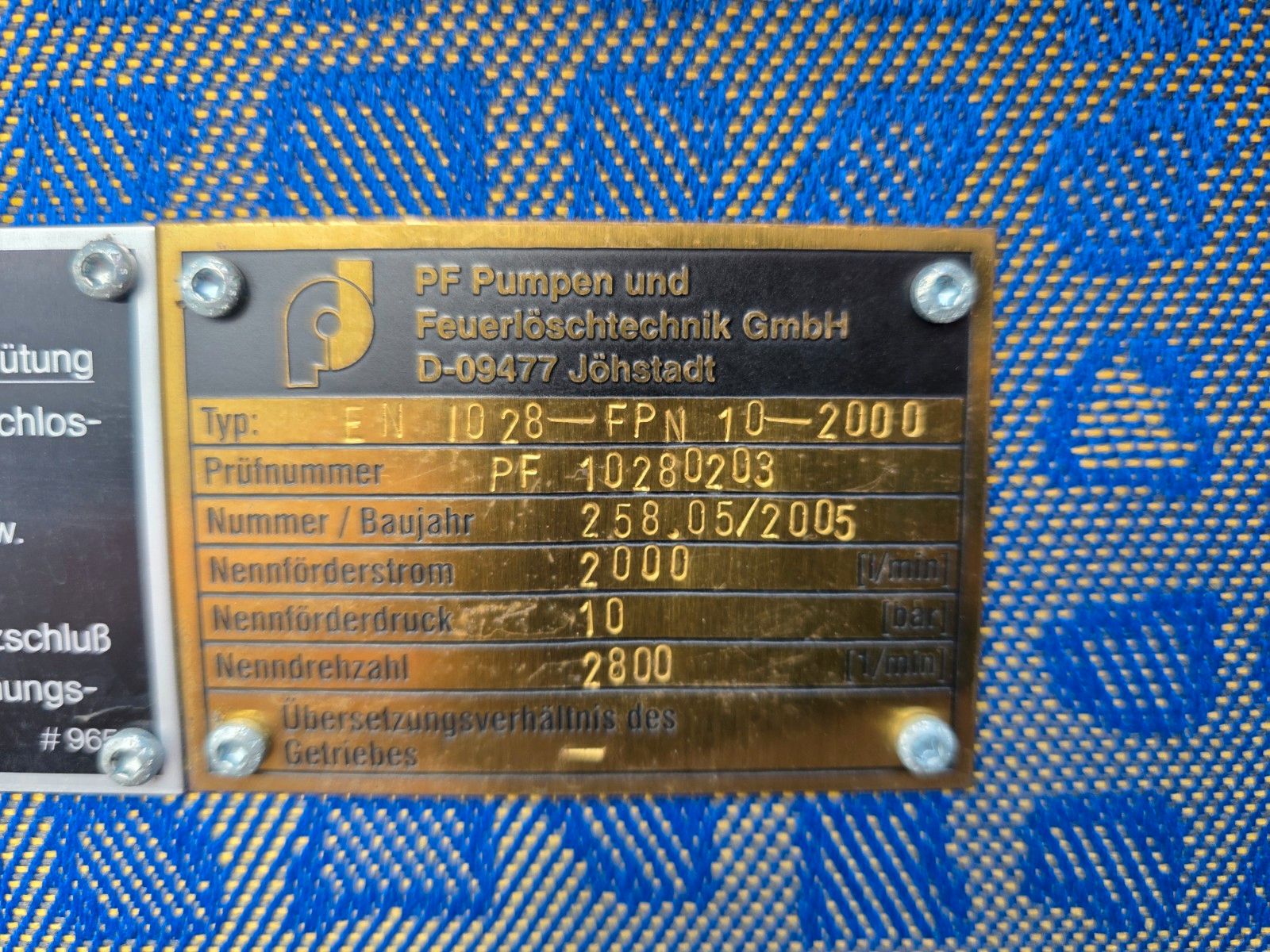 Fahrzeugabbildung MAN LE 8.150 Schaum-Löschfahrzeug 2.500L SLF 25/25