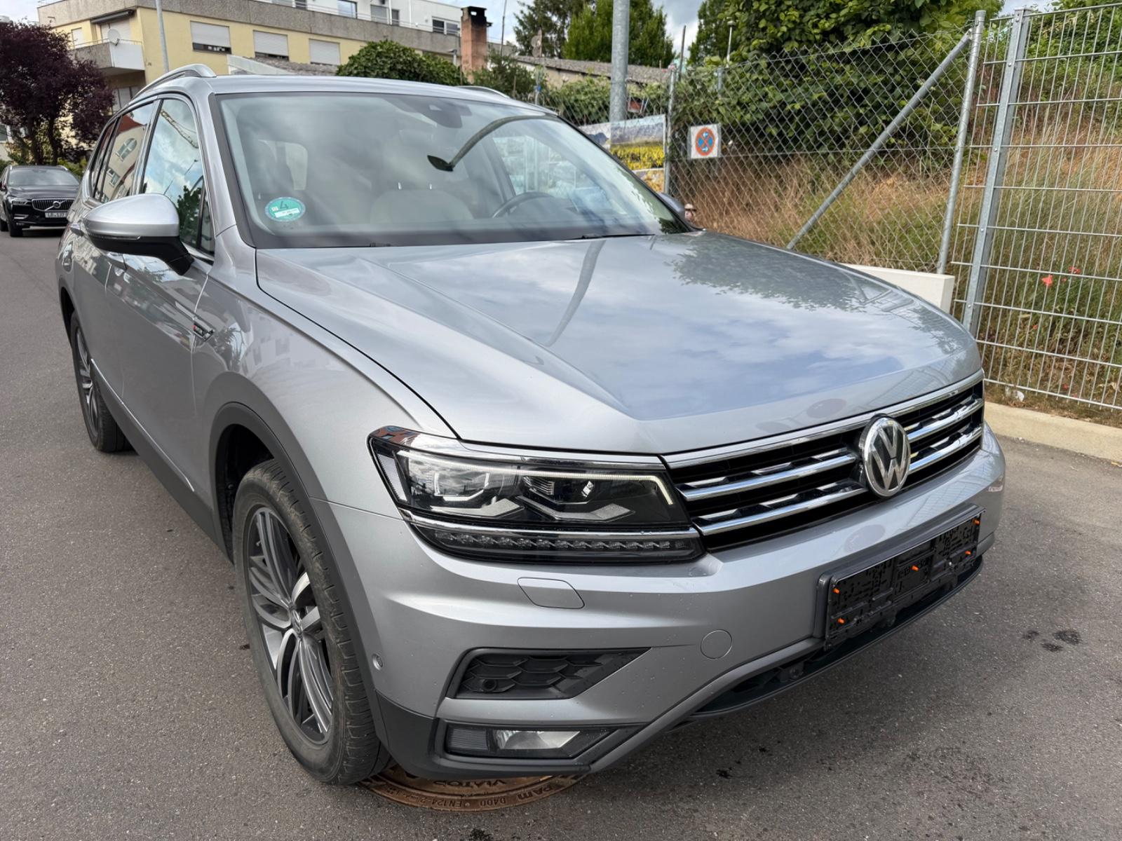 Volkswagen Tiguan Allspace Highline 4M*7-SITZE*PANO*HuD*360