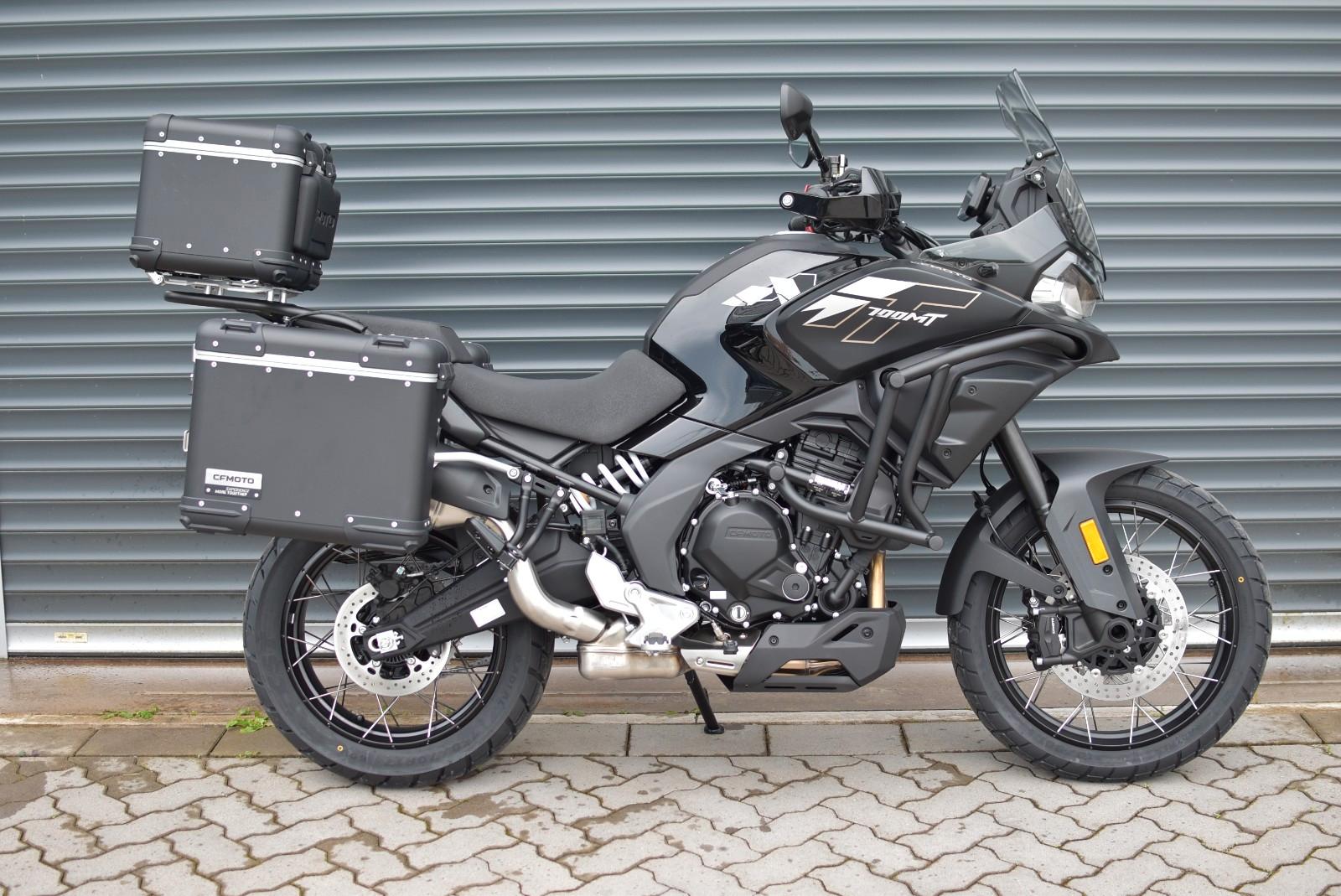 CFMOTO 700MT Modell 2025 inkl. Alu-Koffersystem