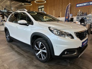 Peugeot 2008 Allure *Pano*Xenon*Navi*