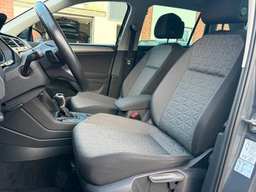 Volkswagen Tiguan - 9