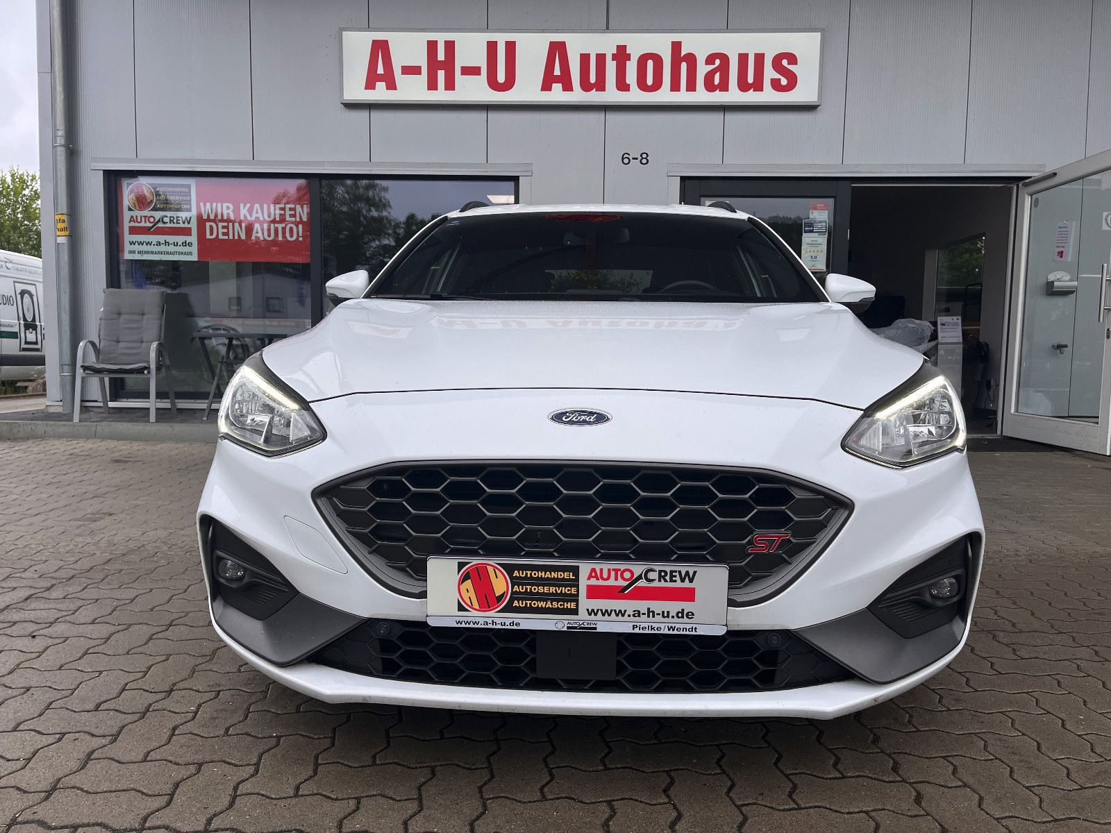 Fahrzeugabbildung Ford Focus Turnier ST