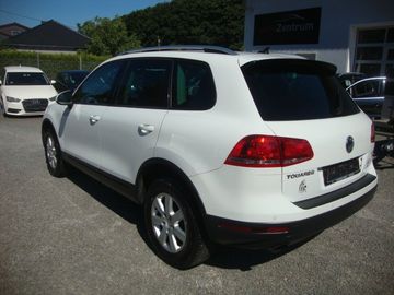 Volkswagen Touareg - 4