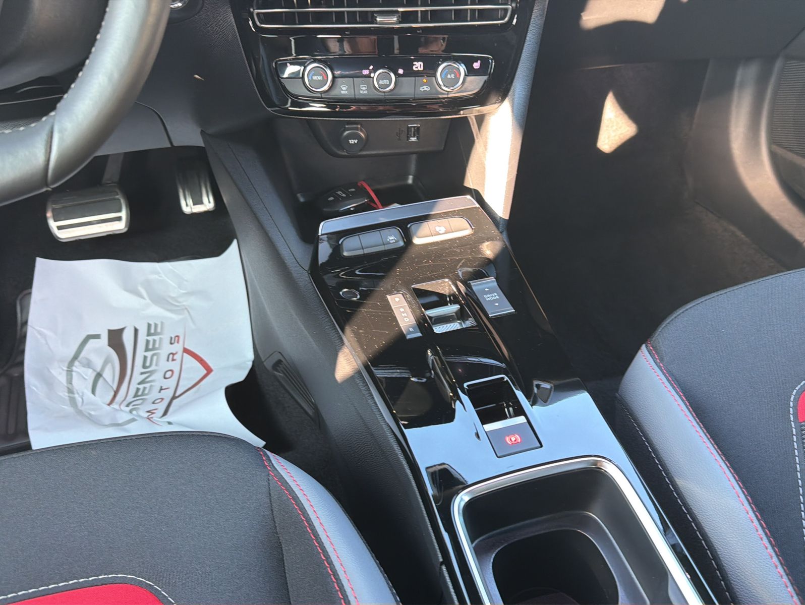 Fahrzeugabbildung Opel Mokka-e GS Line