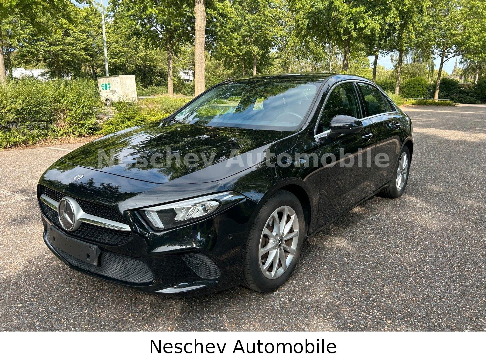 Mercedes-Benz A 200 Progressive Limousine LED/MBUX/Kam/17"/2Hd