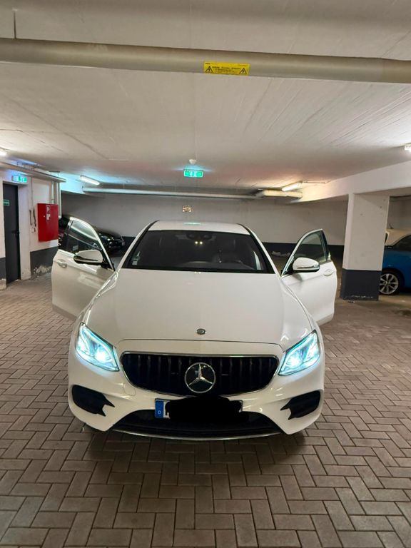 Image of Mercedes-Benz 200