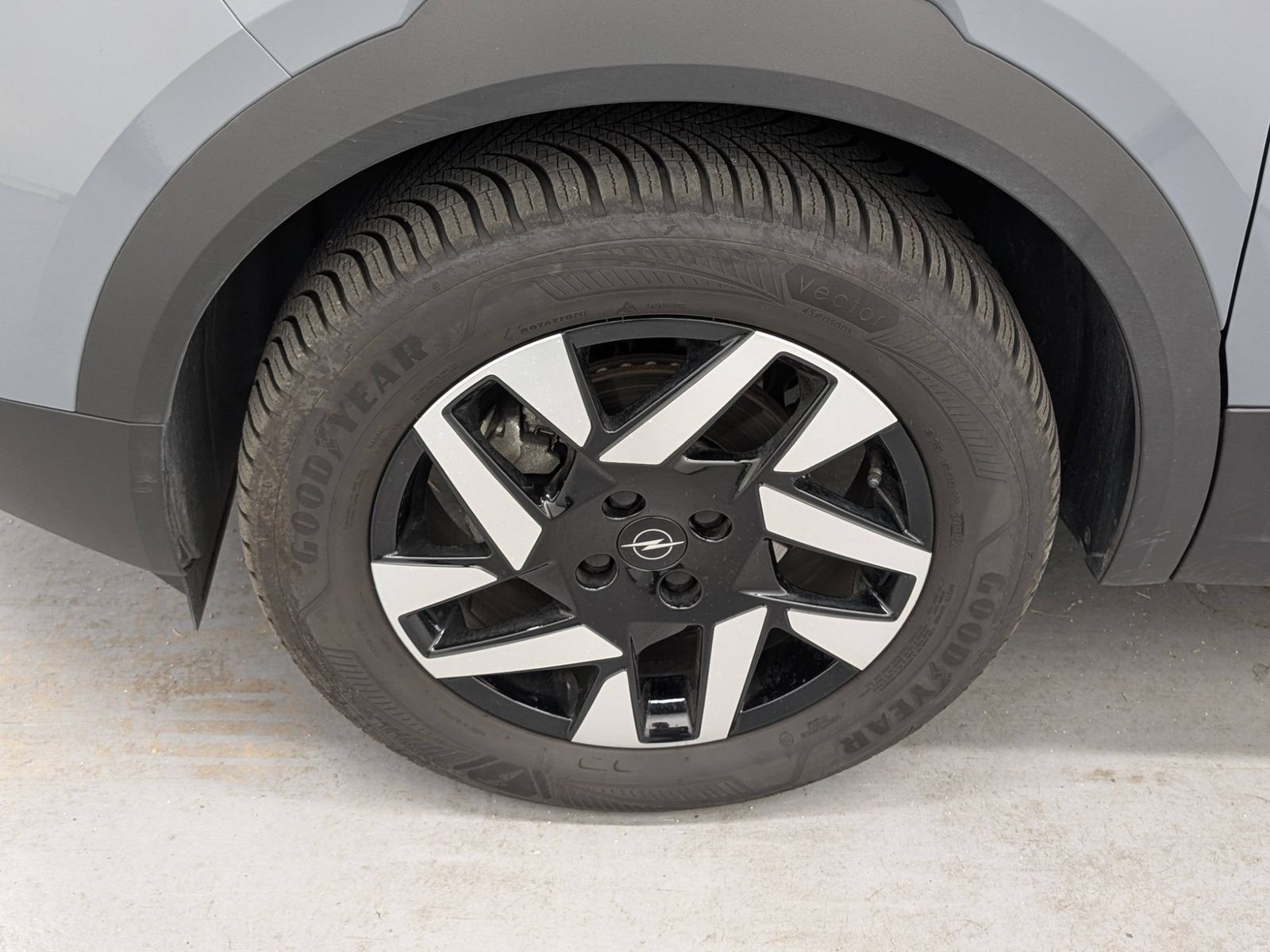 OPEL Mokka  1.2 Edition LED Tempomat Allwetter – Bild 7