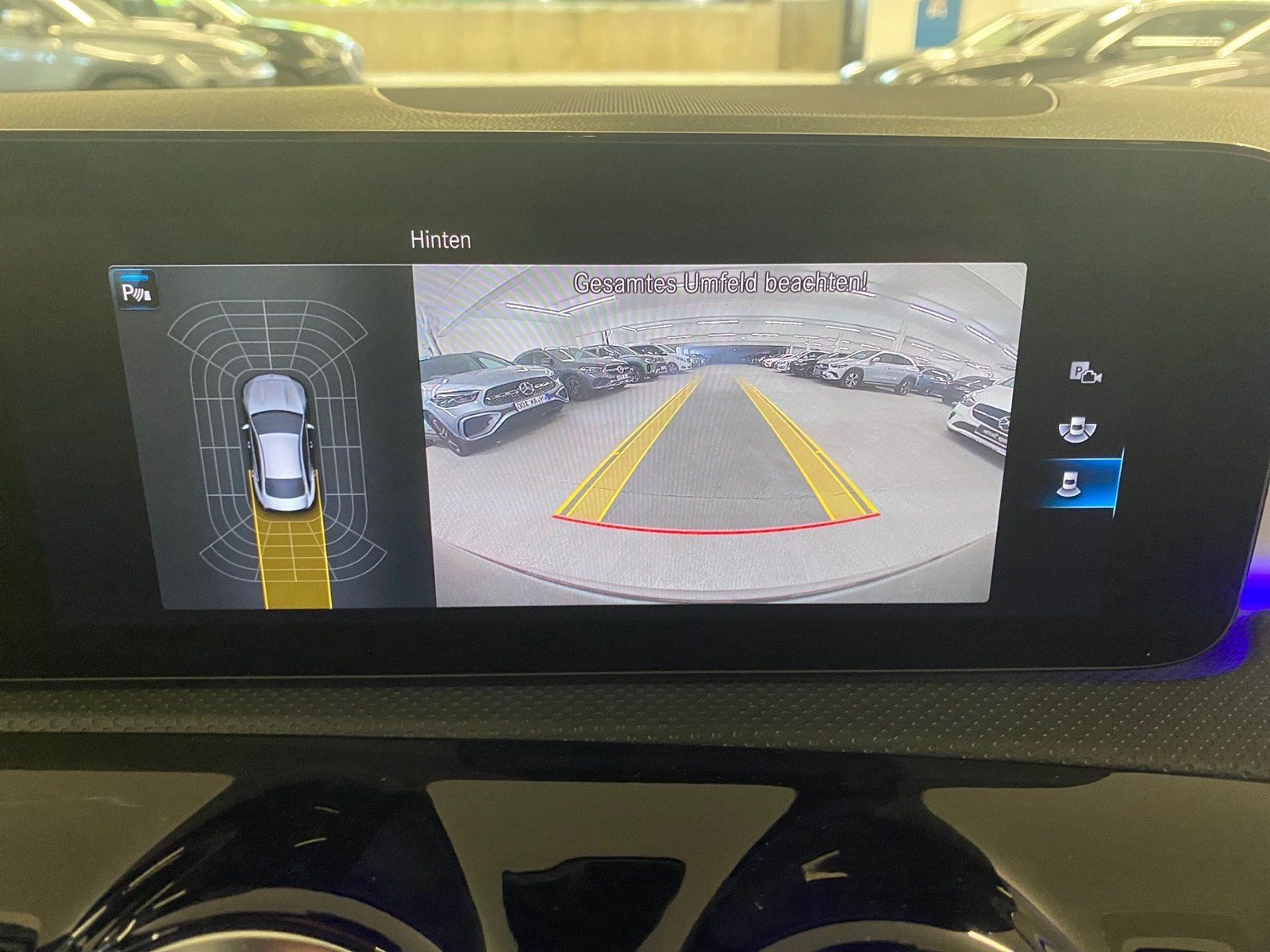 Fahrzeugabbildung Mercedes-Benz CLA 200 AMG*Pano*Distro*Totwink*Ambiente*LED*KAM