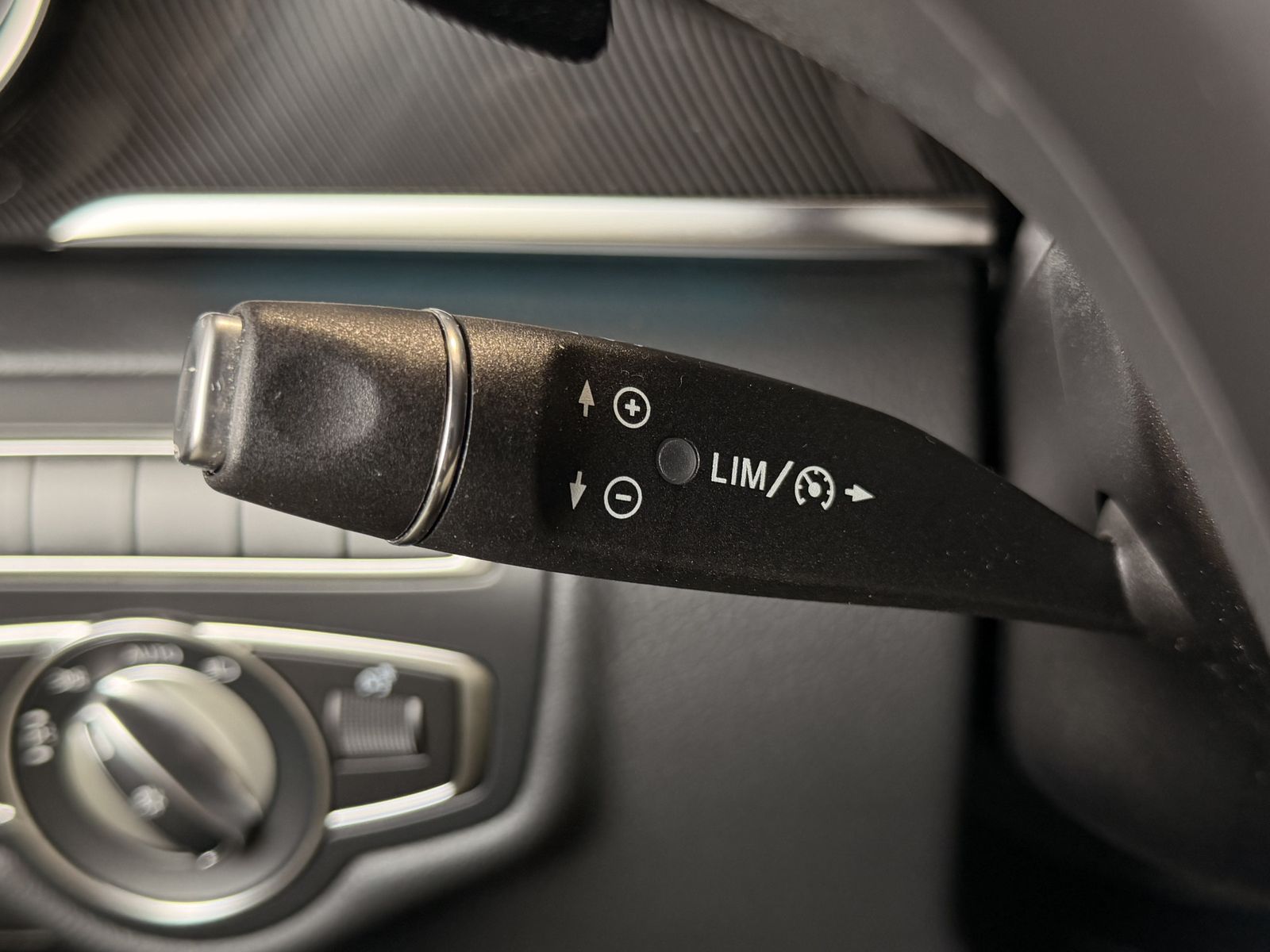 Mercedes-Benz V 250 d EDITION LANG PANO LED NAVI AHK CARPLAY foto 21