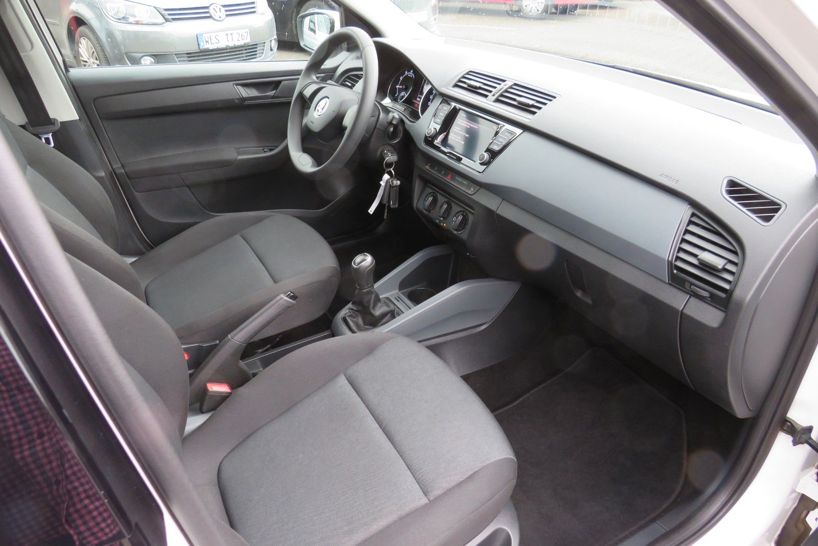 Fahrzeugabbildung SKODA Fabia Combi KLIMA SITZHEIZUNG PDC ALU 1.HAND