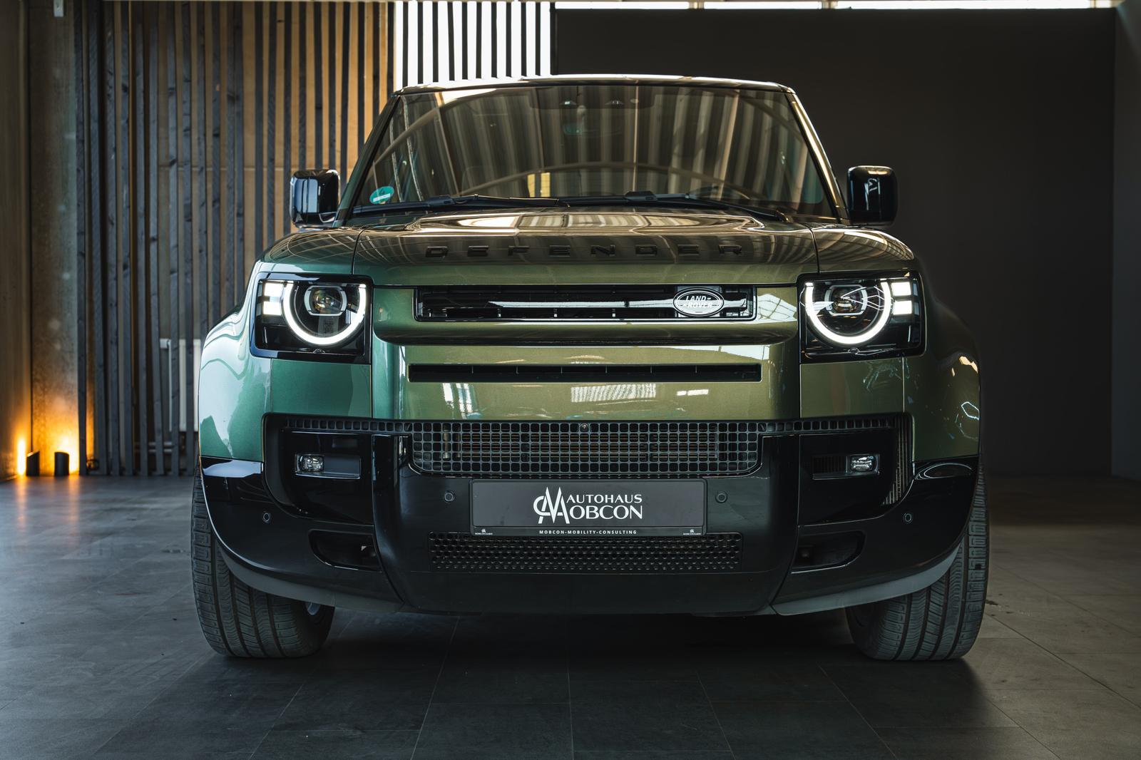 Land Rover Defender 110 X-Dynamic HSE | AHK | 2026