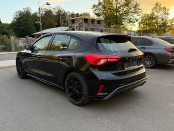 Ford Focus - 5