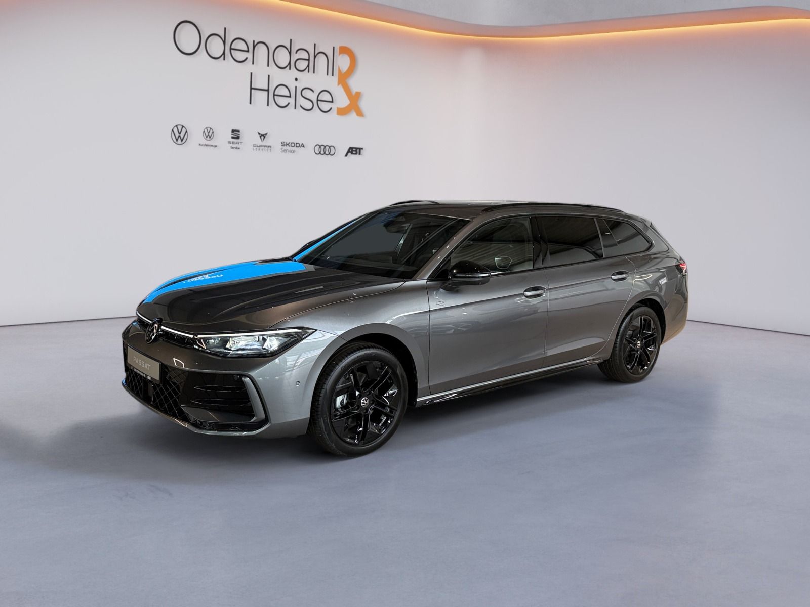 Volkswagen Passat R-Line 2,0 l TDI / Automatik / Grau