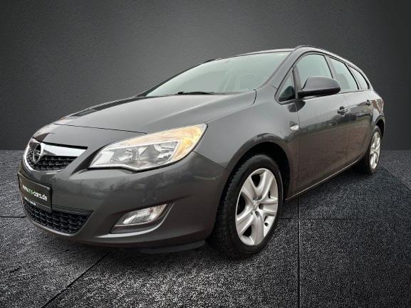 Opel Astra J Sportstourer 2.0 CDTI Edition