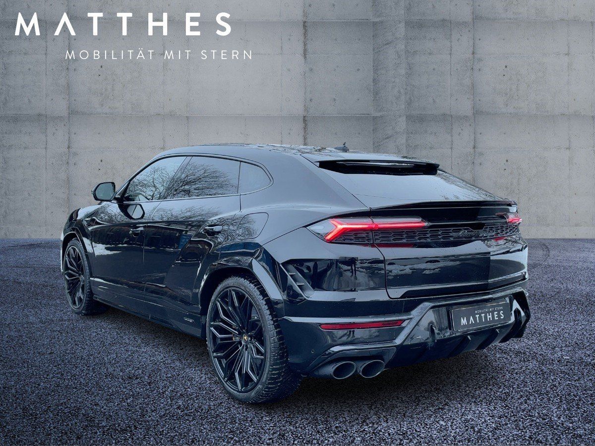 Fahrzeugabbildung Lamborghini URUS SE/Dark-Package/Pano/B&O-Sound