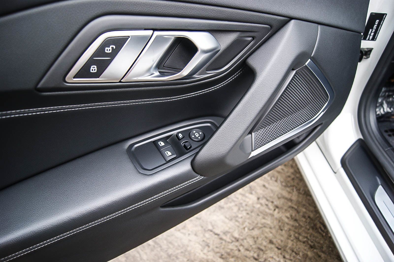 Fahrzeugabbildung BMW Z4 Roadster sDrive 20 i Sport Line LEDER KEYLESS