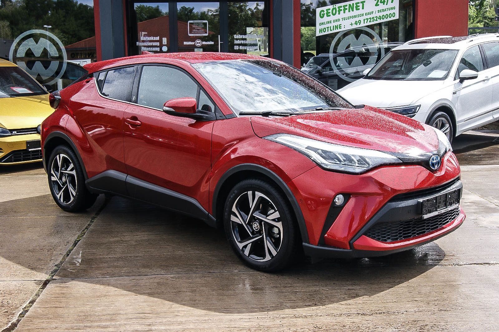 Fahrzeugabbildung Toyota C-HR 1.8 Hybrid Team D NAVI Bi-LED KAMERA