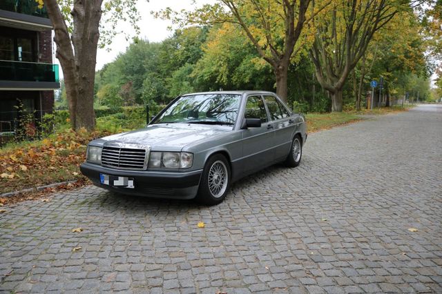 Mercedes-Benz Mercedes 190E W201