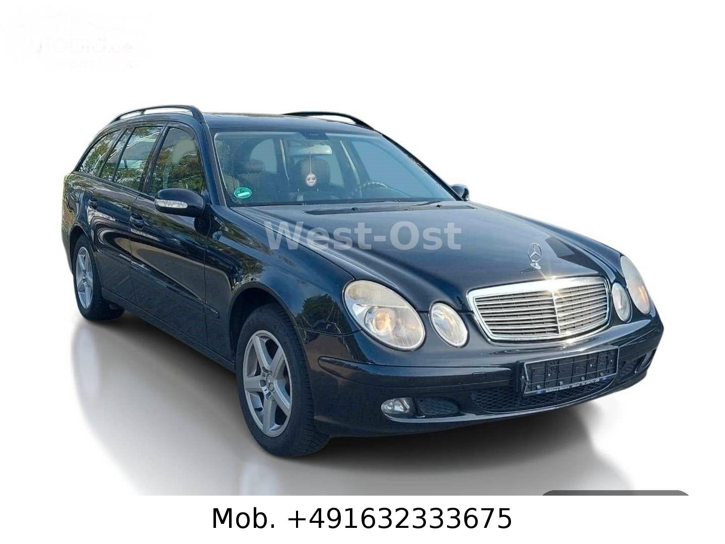 Mercedes-Benz E200 2005 — rear view