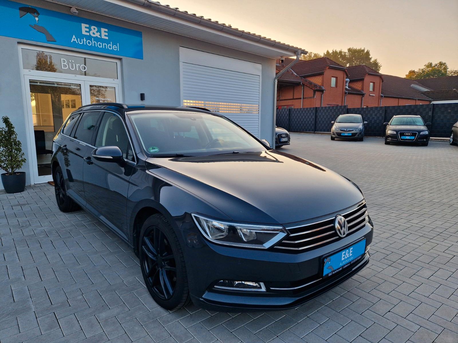 Volkswagen Passat Comfortline+Scheckheft+AHK+TÜV neu