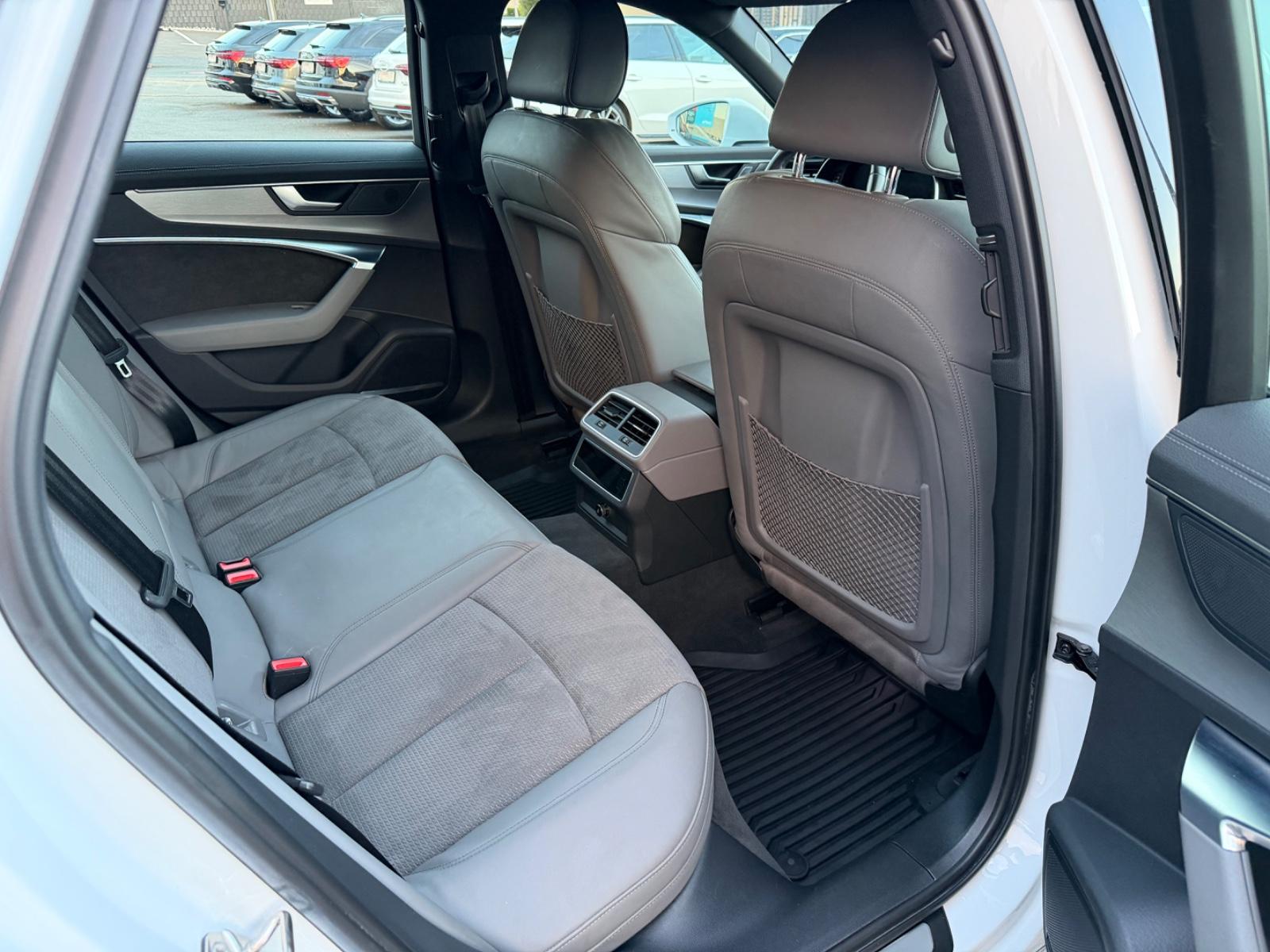 Audi A6 Avant 45 TDI quattro sport/S-Line/Kamera/AHK/