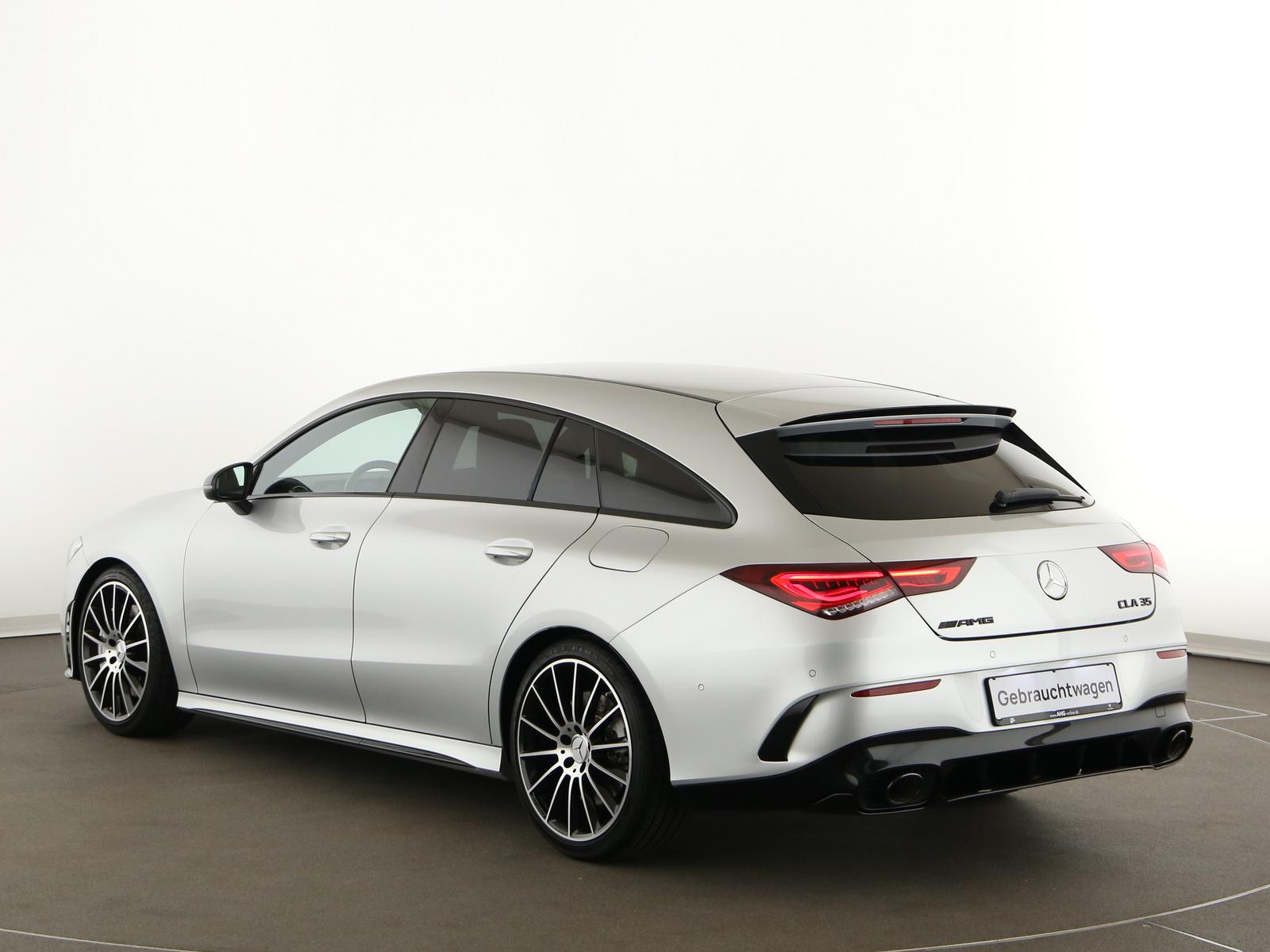 Mercedes-Benz CLA 35 AMG Shooting Brake