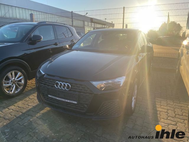 Audi A1 Sportback 1,0 TFSI s tronic 30 TEMP+EINPARKHI