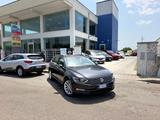 Volkswagen Passat Variant 1.6 TDI SCR DSG Busine - Volkswagen Passat: V6 TDI