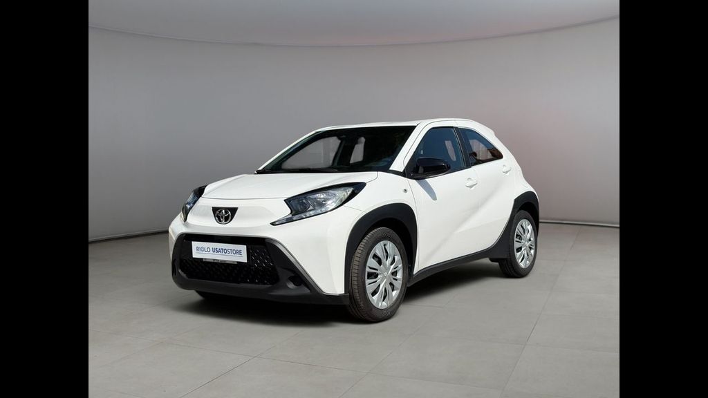 Image of Toyota Aygo (X)