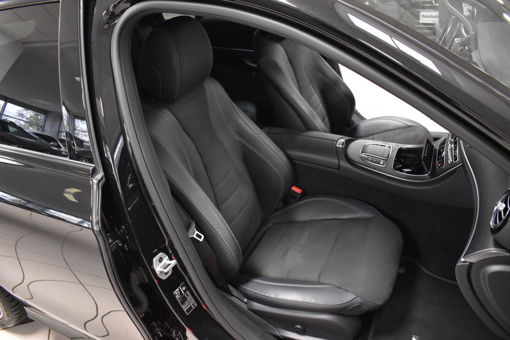 Mercedes-Benz E 200 4M AMG NIGHT DISTR KAMERA HUD NETTO 28.200
