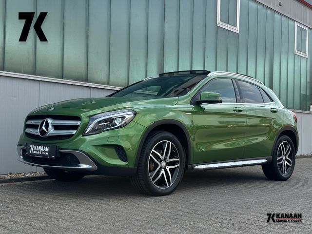 MERCEDES-BENZ GLA 200 CDI / d Urban *PANORAMA|CAM|XENON*