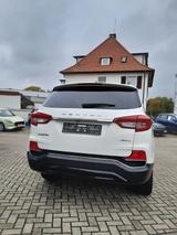Ssangyong REXTON 2.2 Diesel e-XDi 220 Sapphire 4WD AT - Ssangyong: Weiß