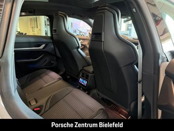 صورة مصغرة 31 لـ 2025 Porsche TAYCAN