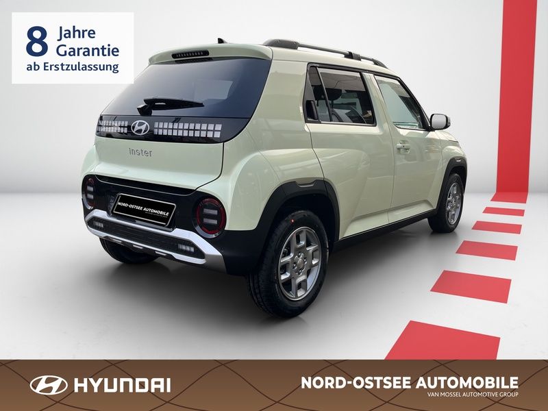 Fahrzeugabbildung Hyundai INSTER EV TREND Effizienz-P Dachreling