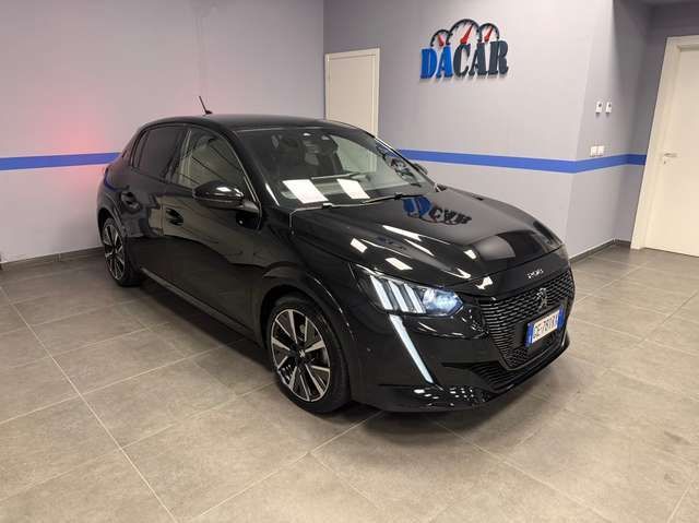 Peugeot 208 208 1.2 puretech GT RETROCAMERA-NAVI