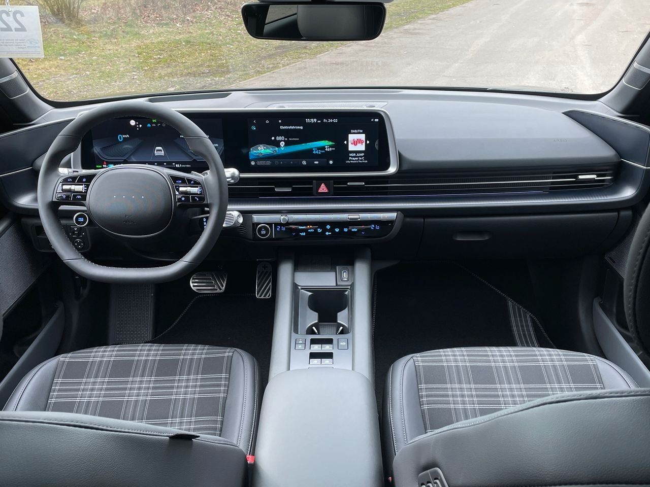 Fahrzeugabbildung Hyundai IONIQ 6 Ioniq 6 First Edition 4WD *MIETKAUF