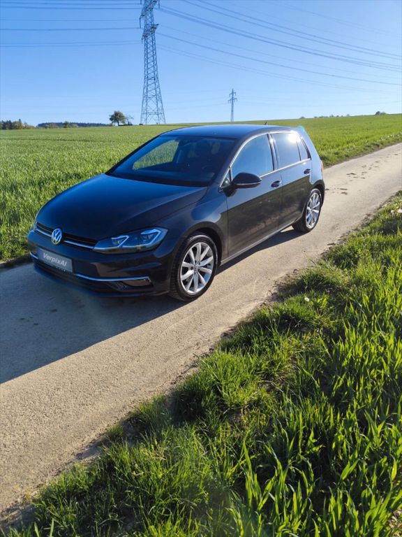 Image of Volkswagen Golf