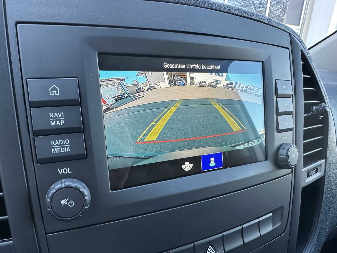 Fahrzeugabbildung Mercedes-Benz eVito 112 Audio 30 Sitzheizung Kamera Tempomat