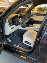 BMW X7 M50 - BMW X7 M50 aus 2020